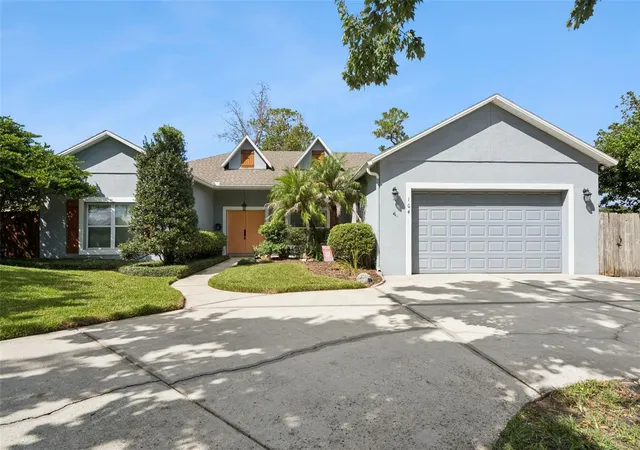 Photo 2 of Single family home for sale at 104 Smithson Dr, Oviedo, FL 32765 | MLS# V4951921 | Listing updated on 2026-10-28