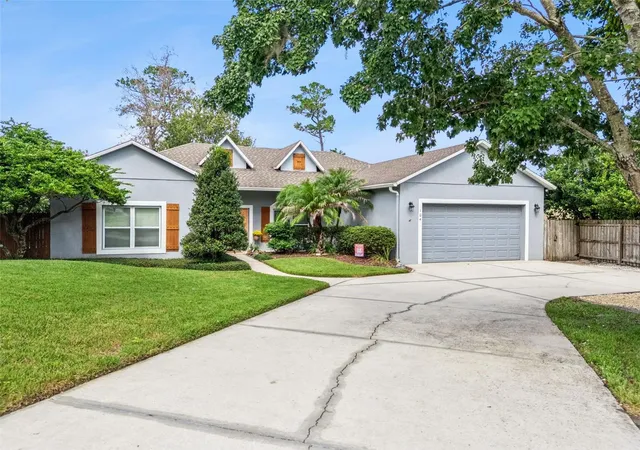 Photo 3 of Single family home for sale at 104 Smithson Dr, Oviedo, FL 32765 | MLS# V4951921 | Listing updated on 2026-10-28