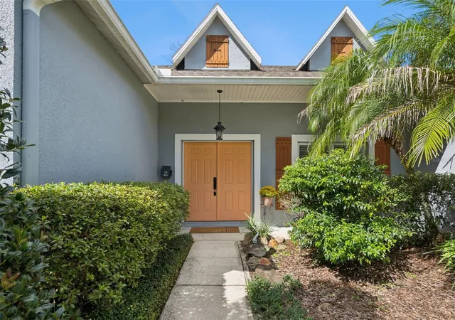 Photo 4 of Single family home for sale at 104 Smithson Dr, Oviedo, FL 32765 | MLS# V4951921 | Listing updated on 2026-10-28