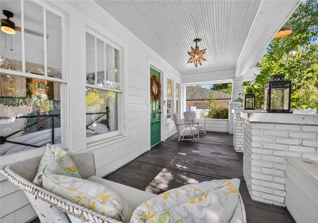 Photo 3 of Single family home for sale at 2106 8th Avenue W, Bradenton, FL 34205 | MLS# TB8560095 | Listing updated on 2026-10-25