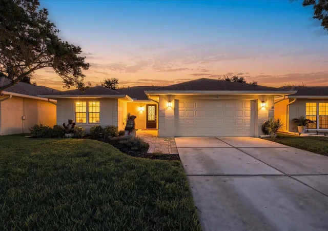 Photo 2 of Single family home for sale at 2335 Heron Cir, Clearwater, FL 33762 | MLS# TB8560097 | Listing updated on 2026-10-22