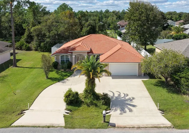 Photo 1 of Single family home for sale at 18 Farson Ln, Palm Coast, FL 32137 | MLS# FC322261 | Listing updated on 2026-10-22