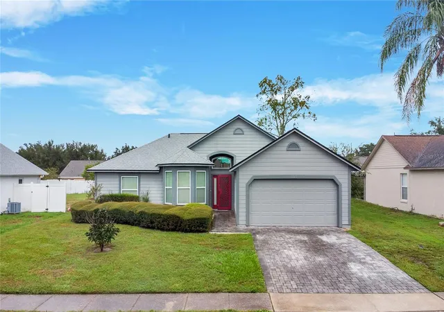Photo 2 of Single family home for sale at 2145 Greystone Trl, Orlando, FL 32818 | MLS# O6451499 | Listing updated on 2026-10-21