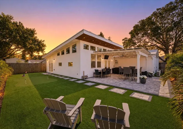 Photo 3 of Single family home for sale at 2905 W Paxton Ave, Tampa, FL 33611 | MLS# TB8560105 | Listing updated on 2026-10-23