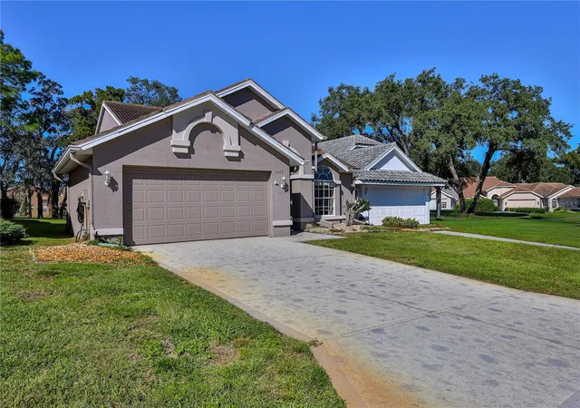 Photo 2 of House for sale at 9475 Mississippi Run, Brooksville, FL 34613 | MLS# W7890488 | Listing updated on 2026-10-27