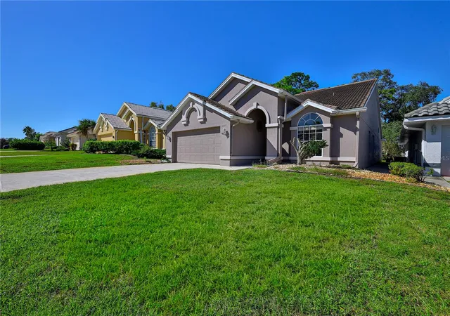 Photo 3 of House for sale at 9475 Mississippi Run, Brooksville, FL 34613 | MLS# W7890488 | Listing updated on 2026-10-27