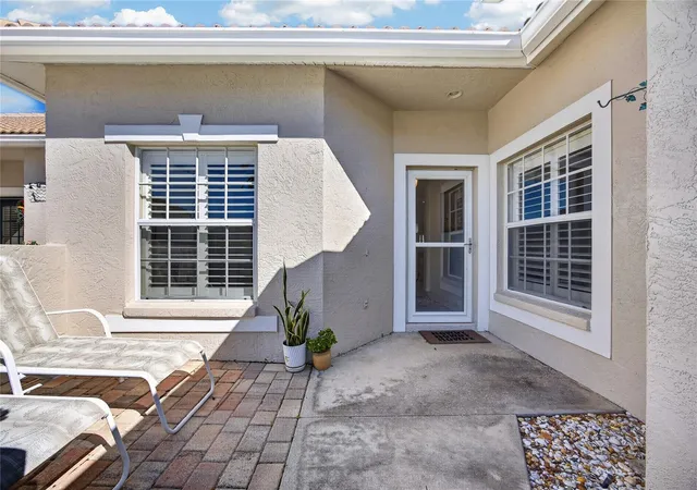 Photo 4 of Single family home for sale at 587 Back Nine Dr, Venice, FL 34285 | MLS# C7532279 | Listing updated on 2026-10-24