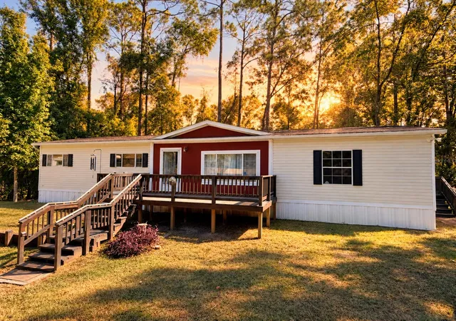 Photo 1 of Manufactured home for sale at 664 Sw Kentucky St, Fort White, FL 32038 | MLS# GC544336 | Listing updated on 2026-10-22