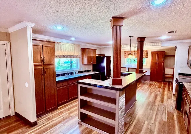 Photo 4 of Manufactured home for sale at 664 SW Kentucky St, Fort White, FL 32038 | MLS# GC544336 | Listing updated on 2026-10-22