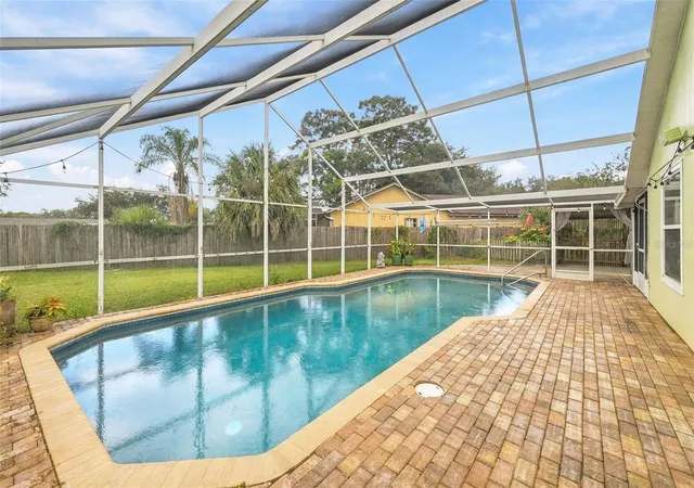 Photo 1 of Single family home for sale at 6906 Sawmill Blvd, Ocoee, FL 34761 | MLS# S5159933 | Listing updated on 2026-10-29