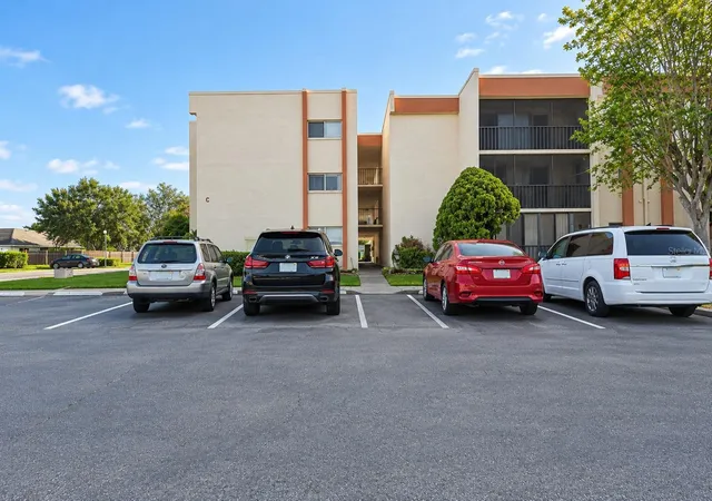 Photo 1 of Condo for sale at 1130 N Lake Parker Ave #C322, Lakeland, FL 33805 | MLS# O6451529 | Listing updated on 2026-10-29