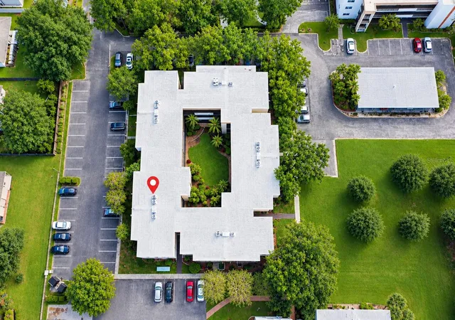 Photo 1 of Condo for sale at 1130 N Lake Parker Ave #C322, Lakeland, FL 33805 | MLS# O6451529 | Listing updated on 2026-10-29