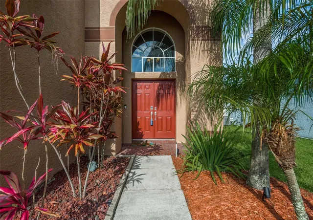 Photo 4 of Single family home for sale at 1633 Shady Oaks Dr, Oldsmar, FL 34677 | MLS# TB8560142 | Listing updated on 2026-10-28