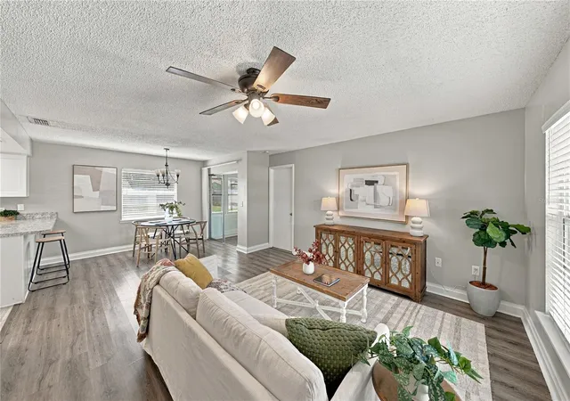 Photo 4 of Single family home for sale at 4075 Marie Dr, Lakeland, FL 33813 | MLS# L4965942 | Listing updated on 2026-10-29