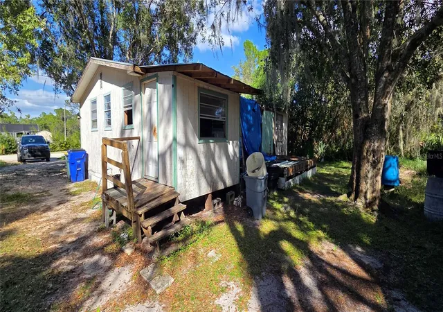 Photo 3 of Single family home for sale at 1441 Crossview St, Lake Placid, FL 33852 | MLS# TB8560153 | Listing updated on 2026-10-22