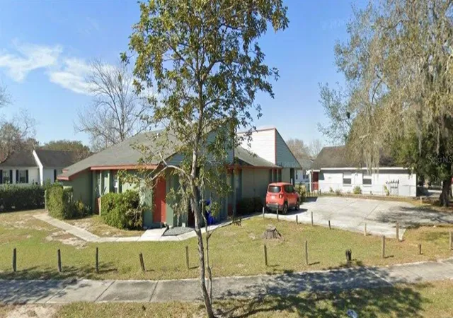 Multi family home for sale at 1887 Crystal Grv Dr, LAKELAND, FL 33801 | MLS# O6451551