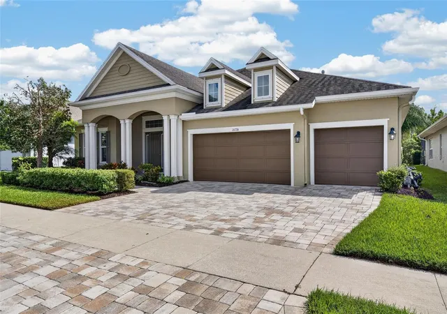 Photo 3 of Single family home for sale at 16726 Courtyard Loop, Land O Lakes, FL 34638 | MLS# TB8560170 | Listing updated on 2026-10-22