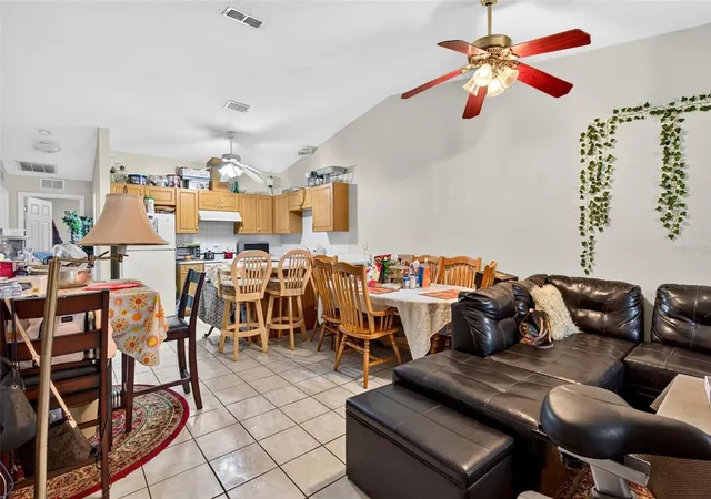 Photo 2 of House for sale at 3044 India Palm Dr, Edgewater, FL 32141 | MLS# FC322270 | Listing updated on 2026-10-24