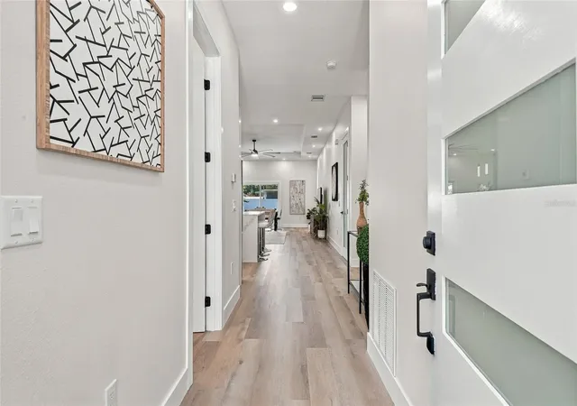 Photo 3 of Single family home for sale at 1117 15th Avenue NW, Largo, FL 33770 | MLS# TB8560176 | Listing updated on 2026-10-22