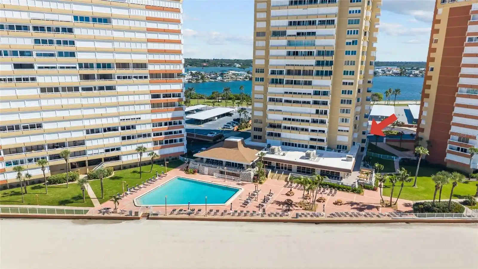 Listing Photo 2 - Condo for sale in 17920 Gulf Blvd located at 17920 Gulf Blvd, Redington Shores, FL 33708 - Unit #302