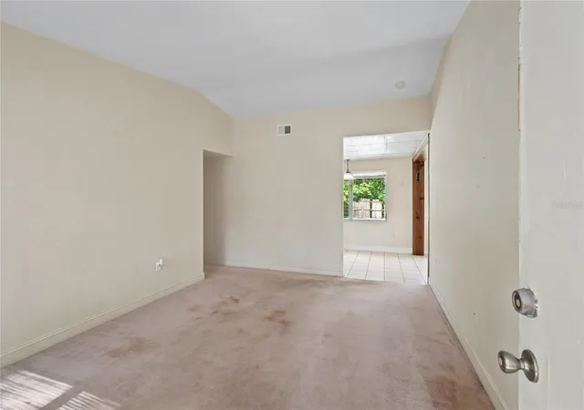 Photo 2 of Single family home for sale at 833 Turnbull Ave, Altamonte Springs, FL 32701 | MLS# O6451567 | Listing updated on 2026-10-22