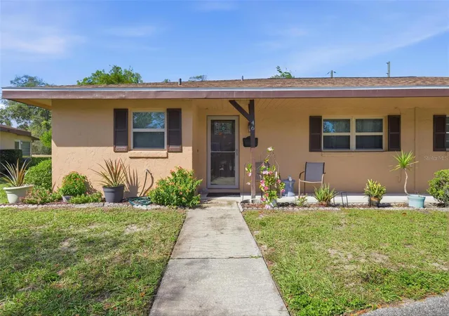 Photo 1 of Condo for sale at 46 Villa Villar Ct #460, Deland, FL 32724 | MLS# V4951931 | Listing updated on 2026-10-29