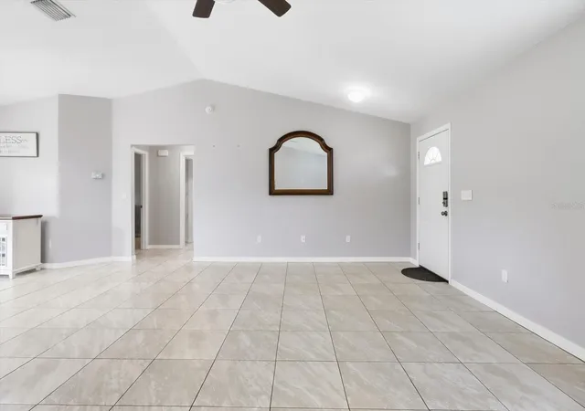 Photo 2 of Single family home for sale at 8372 SE 156th Street, Summerfield, FL 34491 | MLS# OM734429 | Listing updated on 2026-10-22