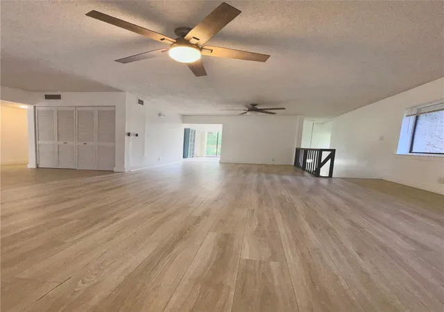 Photo 3 of Condo for sale at 191 Wimbledon Lake Dr, Plantation, FL 33324 | MLS# S5159943 | Listing updated on 2026-10-22