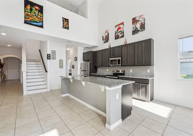 Photo 3 of Single family home for sale at 1181 Hilltop Pl, Saint Cloud, FL 34772 | MLS# O6451586 | Listing updated on 2026-10-24