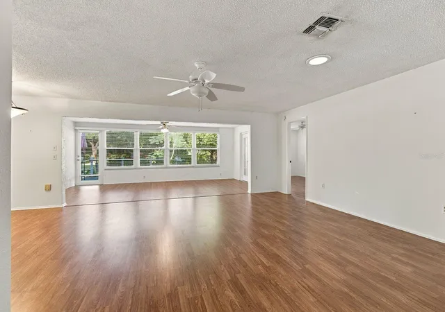 Photo 3 of Single family home for sale at 3812 Tarpon Pointe Cir, Palm Harbor, FL 34684 | MLS# TB8560210 | Listing updated on 2026-10-24
