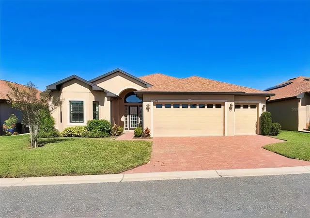 Photo 1 of Single family home for sale at 6240 Pinehurst Loop, Winter Haven, FL 33884 | MLS# P4940234 | Listing updated on 2026-10-23