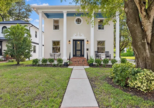 Photo 2 of Single family home for sale at 2722 N Myrtle Ave, Tampa, FL 33602 | MLS# TB8560217 | Listing updated on 2026-10-23