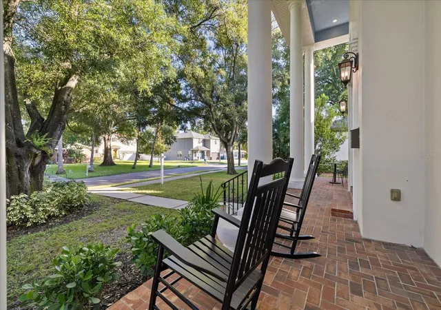 Photo 3 of Single family home for sale at 2722 N Myrtle Ave, Tampa, FL 33602 | MLS# TB8560217 | Listing updated on 2026-10-31