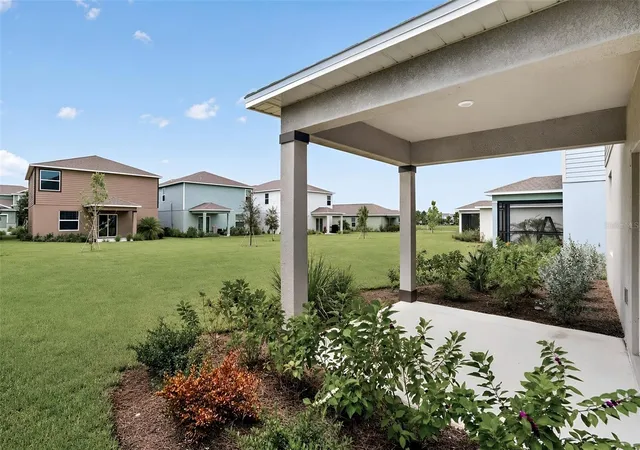 Photo 3 of Single family home for sale at 18051 Mellon St, Parrish, FL 34219 | MLS# A4710369 | Listing updated on 2026-10-23