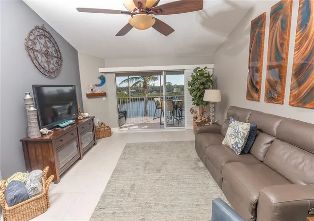 Photo 4 of Condo for sale at 1401 S Mccall Rd #B-306, Englewood, FL 34223 | MLS# D6149290 | Listing updated on 2026-10-23