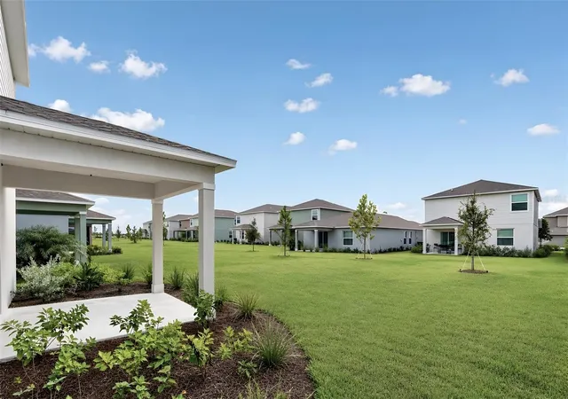 Photo 2 of Single family home for sale at 18111 Mellon St, Parrish, FL 34219 | MLS# A4710374 | Listing updated on 2026-10-23