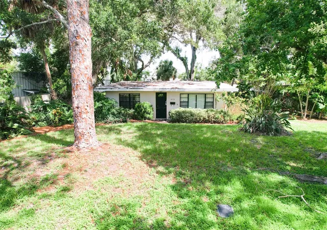 Photo 1 of Single family home for sale at 4713 W Leona St, Tampa, FL 33629 | MLS# TB8560237 | Listing updated on 2026-10-24