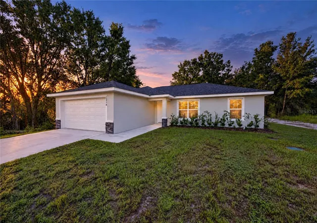 Photo 1 of Single family home for sale at 13774 SW 108th Lane, Dunnellon, FL 34432 | MLS# OM734438 | Listing updated on 2026-10-28