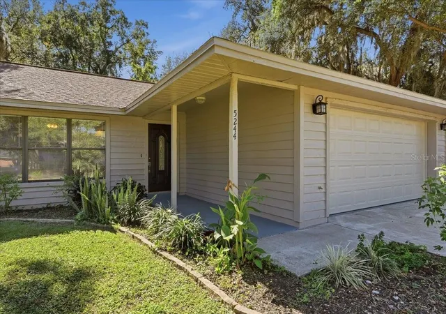 Photo 1 of Single family home for sale at 5244 Quiet Crk Ln, Lakeland, FL 33811 | MLS# L4965944 | Listing updated on 2026-10-24