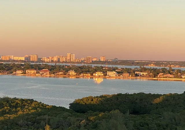 Photo 4 of Condo for sale at 1300 Benjamin Franklin Dr #1003, Sarasota, FL 34236 | MLS# A4710391 | Listing updated on 2026-10-28