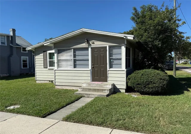 Photo 2 of Single family home for sale at 1502 Indiana Ave, Saint Cloud, FL 34769 | MLS# O6451628 | Listing updated on 2026-10-24