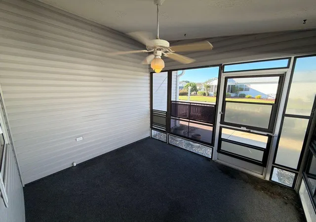 Photo 1 of Single family home for sale at 468 Hildalgo Dr, Lady Lake, FL 32159 | MLS# O6451629 | Listing updated on 2026-10-24