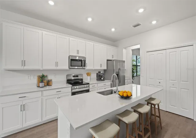 Photo 3 of Single family home for sale at 2805 Sweet Pepper Way, Parrish, FL 34219 | MLS# A4710398 | Listing updated on 2026-10-23