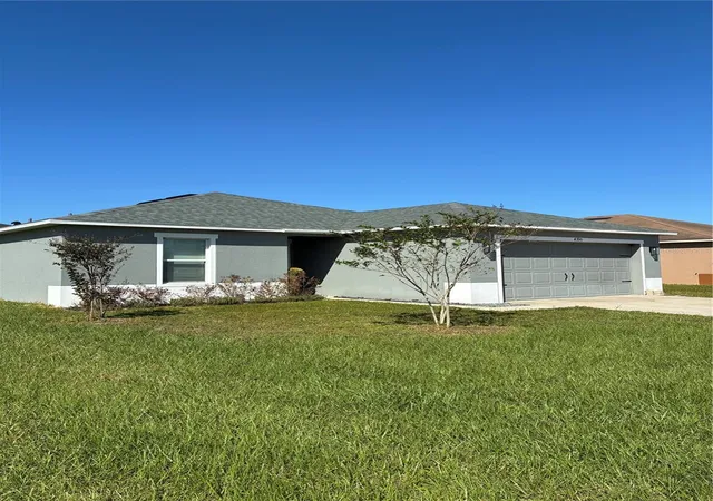 Single family home for sale at 4390 Sun Ctr Rd, MULBERRY, FL 33860 | MLS# L4965946