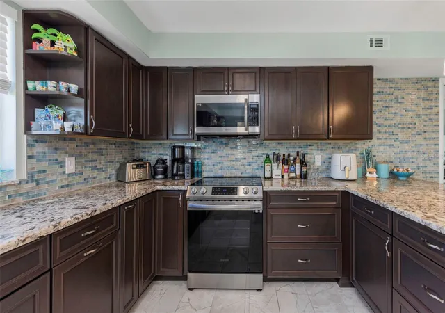 Photo 4 of Condo for sale at 736 Is Way #601, Clearwater Beach, FL 33767 | MLS# TB8560269 | Listing updated on 2026-10-27