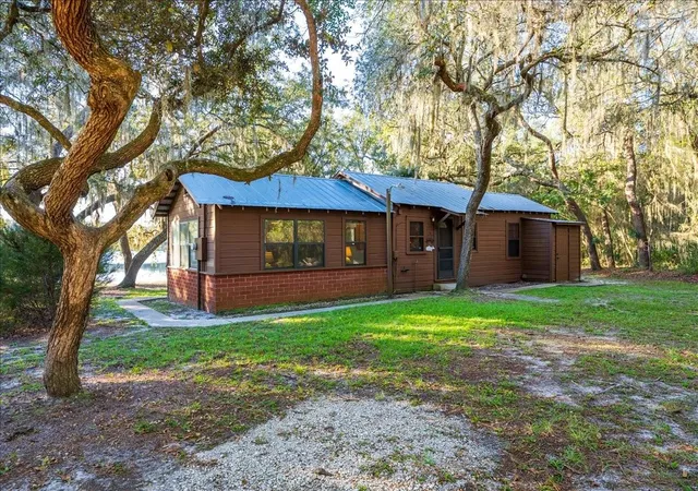 Photo 1 of Single family home for sale at 22645 NE 105th Avenue Rd, Fort Mc Coy, FL 32134 | MLS# O6451643 | Listing updated on 2026-10-23