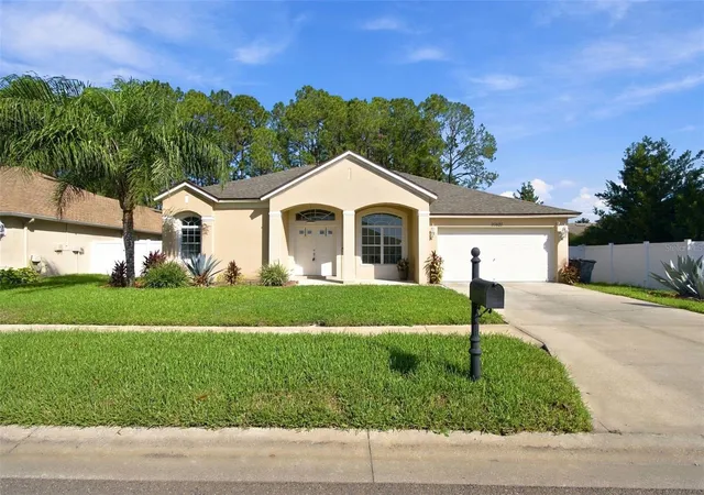 Photo 3 of Single family home for sale at 20827 Woodvale Ln, Land O Lakes, FL 34638 | MLS# TB8560275 | Listing updated on 2026-10-23