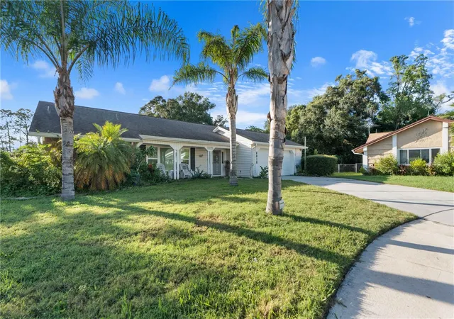 Photo 2 of Single family home for sale at 8018 Wet Rock Row, Hudson, FL 34667 | MLS# W7890505 | Listing updated on 2026-10-23