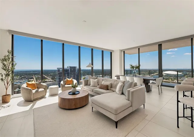 Photo 1 of Condo for sale at 275 1st Avenue S #3606, Saint Petersburg, FL 33701 | MLS# TB8560281 | Listing updated on 2026-10-22