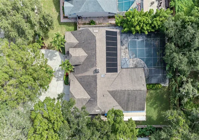 Photo 3 of Single family home for sale at 5644 Glencrest Blvd, Tampa, FL 33625 | MLS# TB8560286 | Listing updated on 2026-10-23